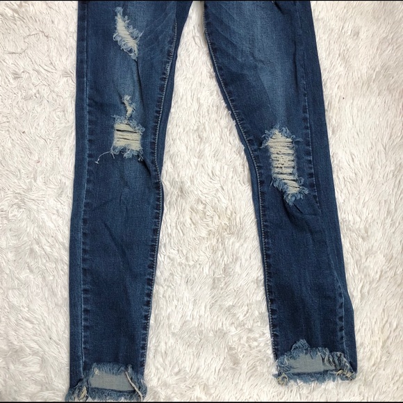 Mid-Rise Ripped Skinny Jeans - Picture 4 of 6
